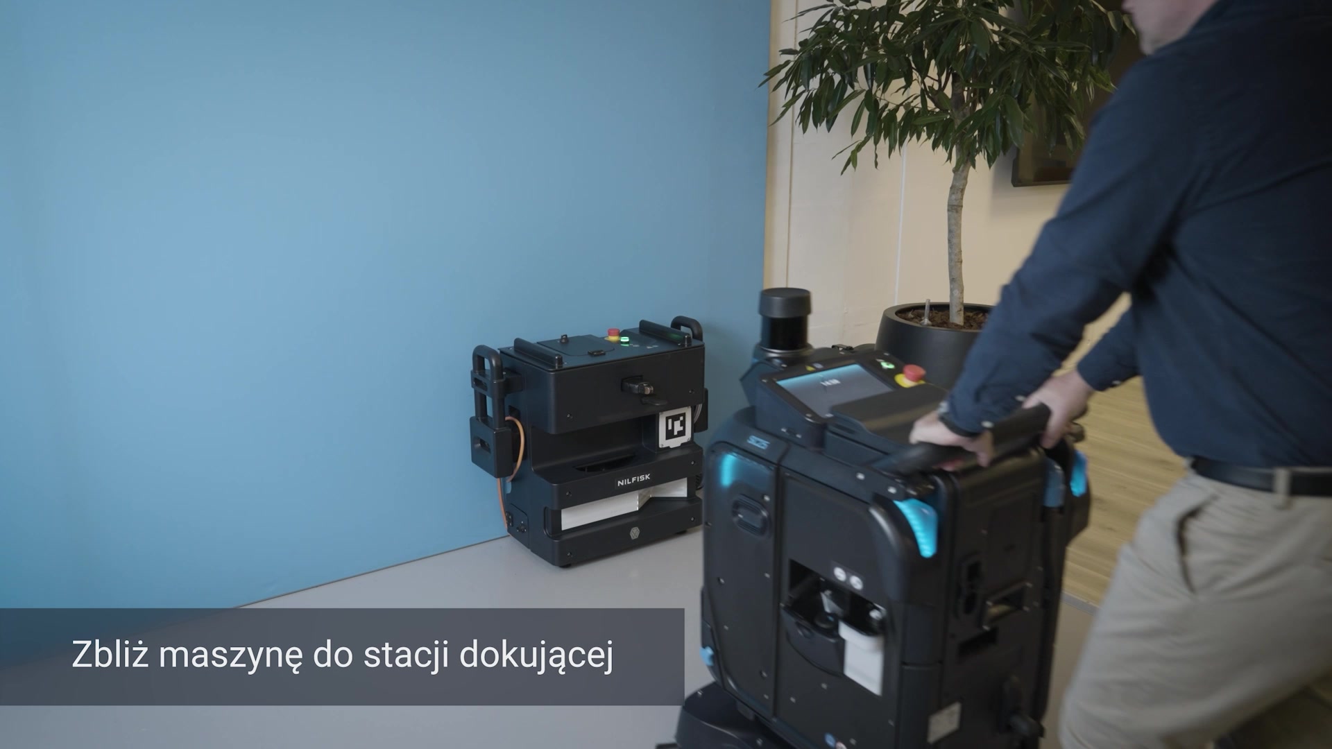 SC25 - Dokowanie manualne