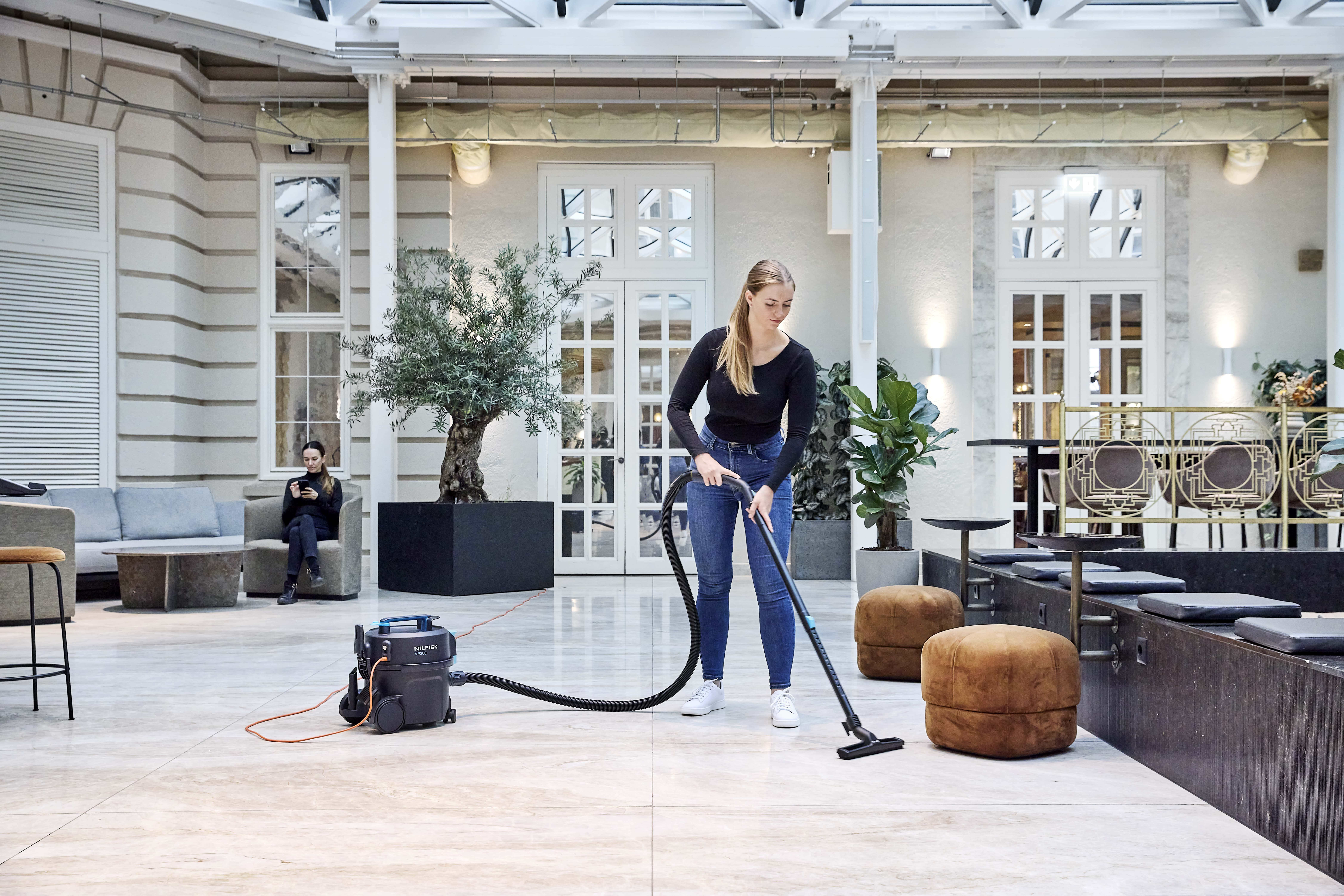 Receptions & lobbies