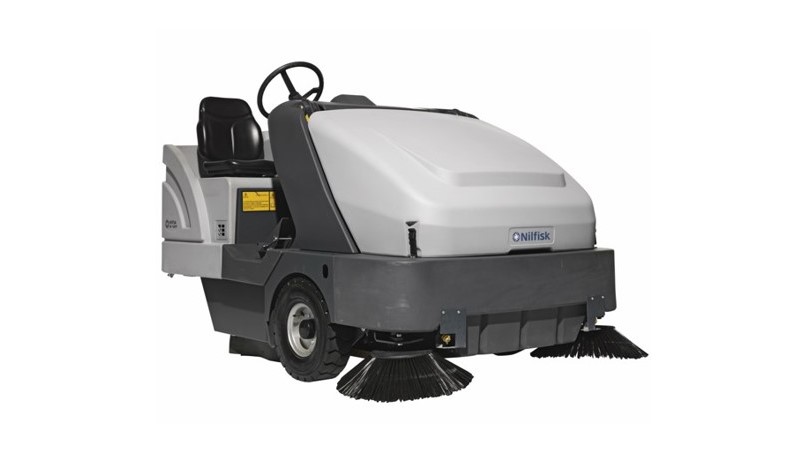 SR 1601 Ride On Sweeper