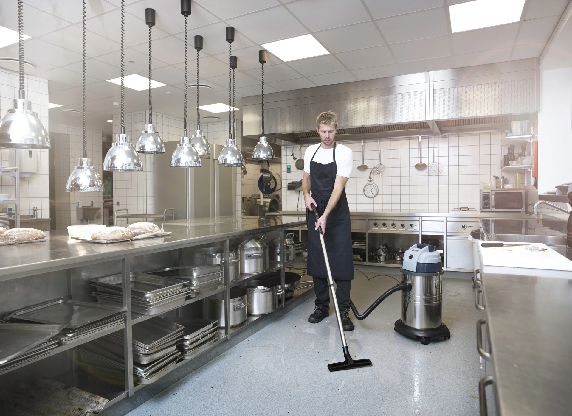 Zonas húmedas y cocinas industriales