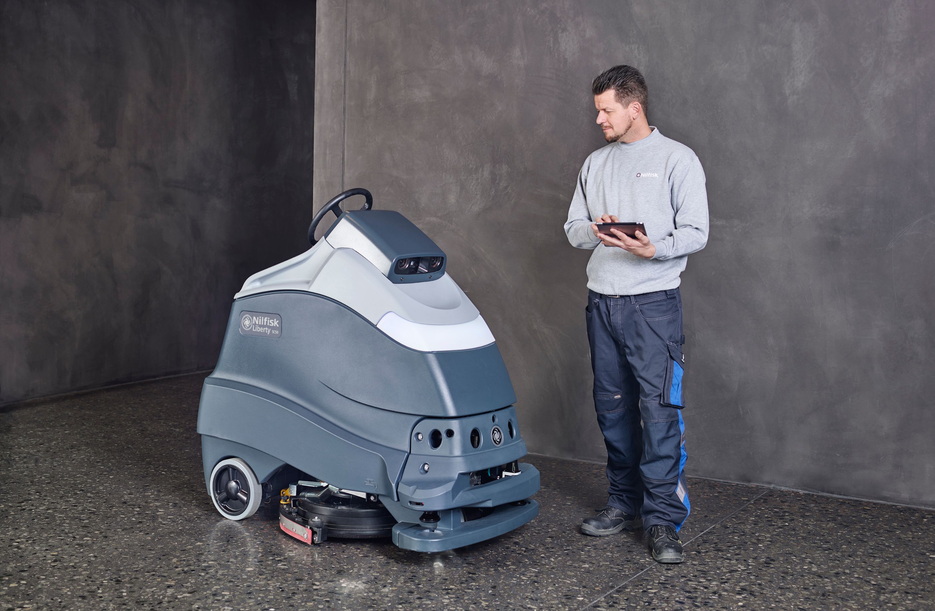 Scrubber dryers