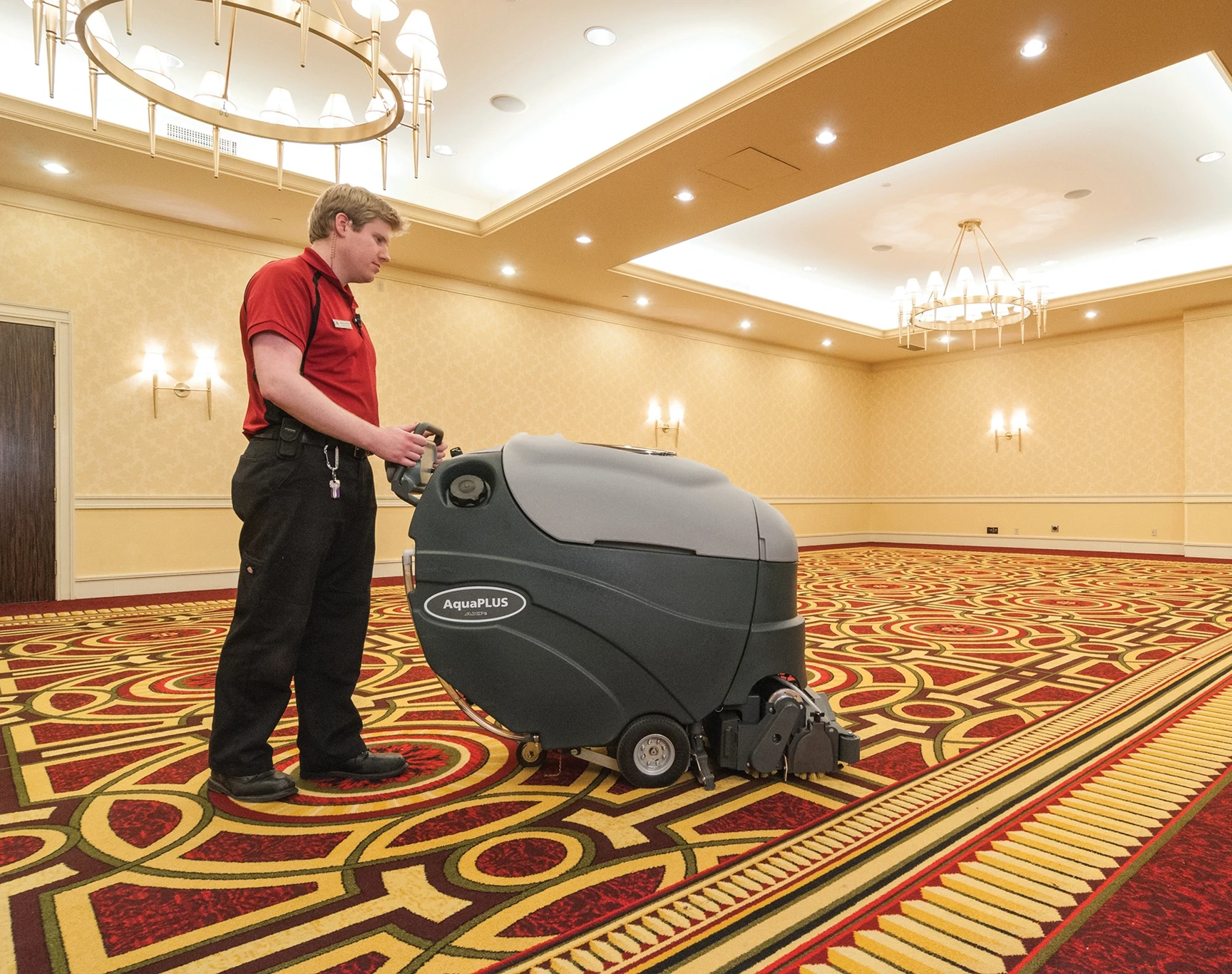AquaPLUS-AXP-MarriottW_in-use-