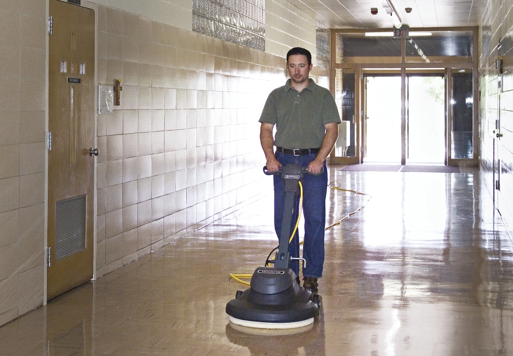 Nilfisk Advolution 20xp burnisher